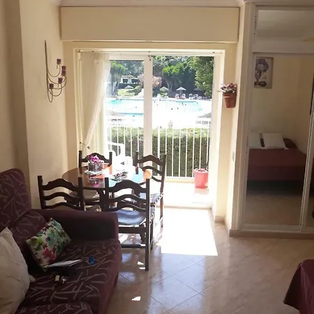 Studio Flat, Aguila Arroyo De La Miel