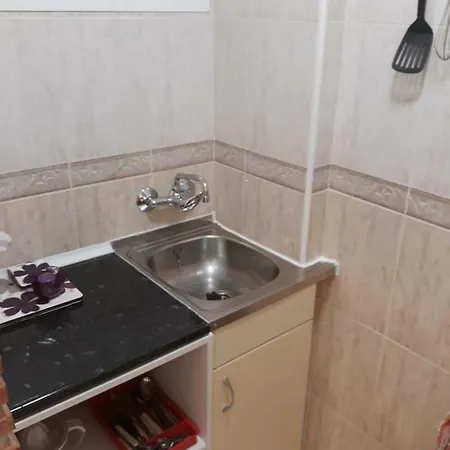 Apartment Studio Flat, Aguila